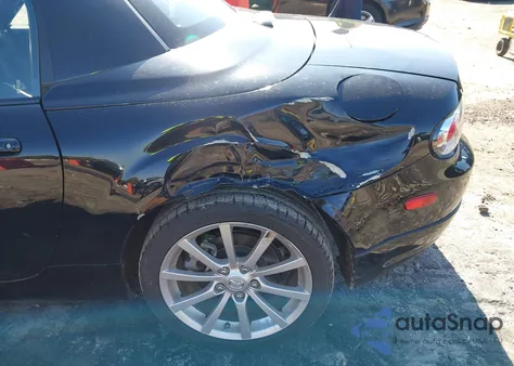 2008 Mazda Mx-5 Touring z USA, uszkodzony, nr VIN JM1NC26F380156677